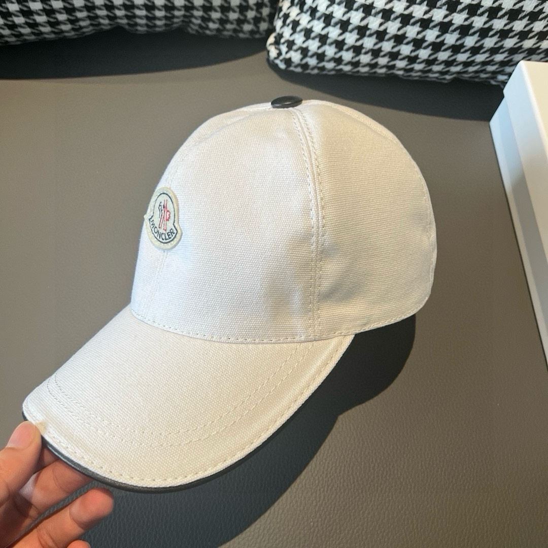 Moncler Caps